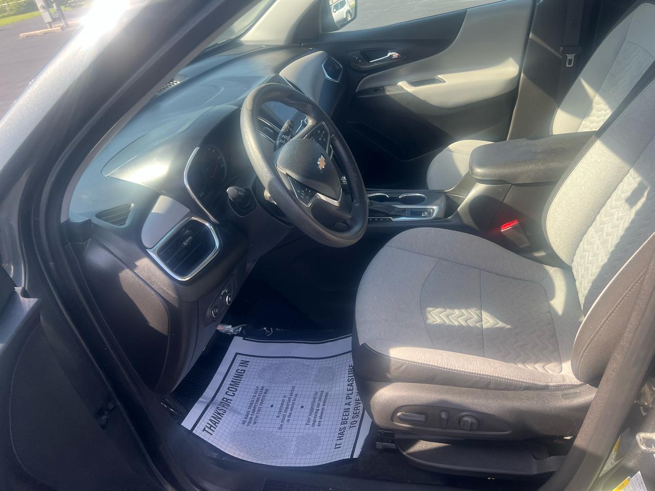 Chevrolet Equinox FWD 4dr LS w/1LS 2020