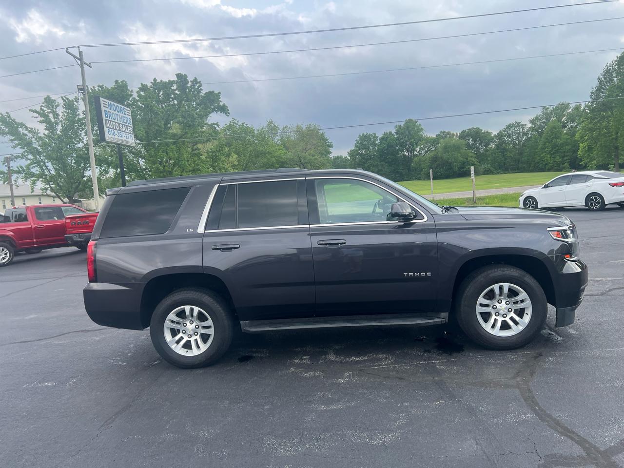 Chevrolet Tahoe 4WD 4dr LS 2016