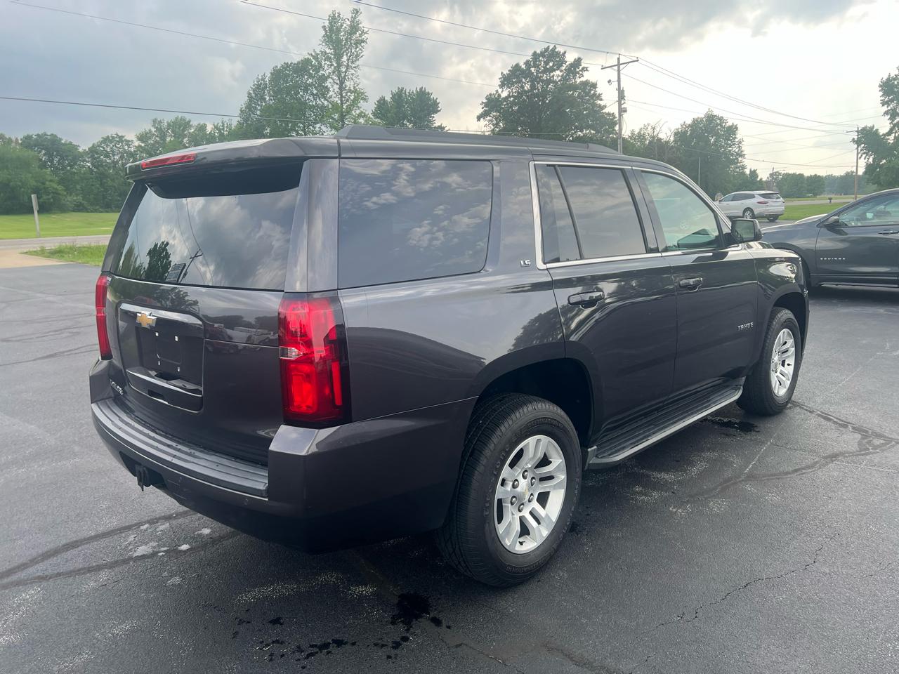 Chevrolet Tahoe 4WD 4dr LS 2016
