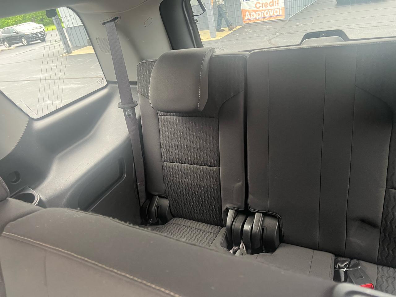 Chevrolet Tahoe 4WD 4dr LS 2016