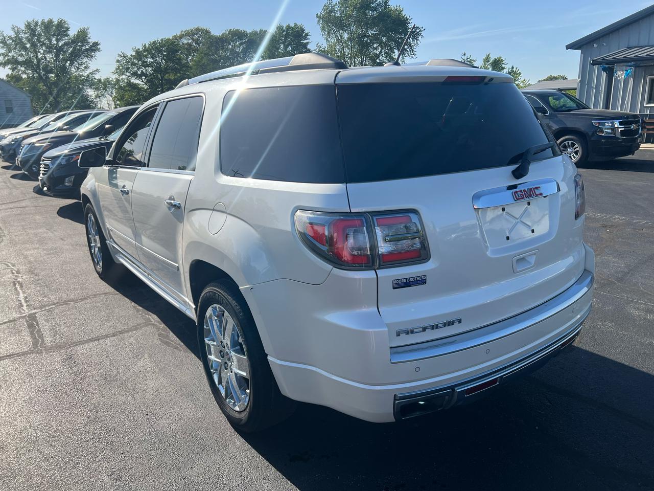 GMC Acadia FWD 4dr Denali 2013