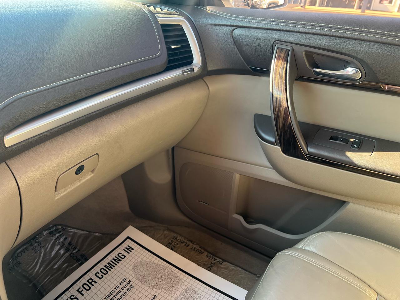 GMC Acadia FWD 4dr Denali 2013