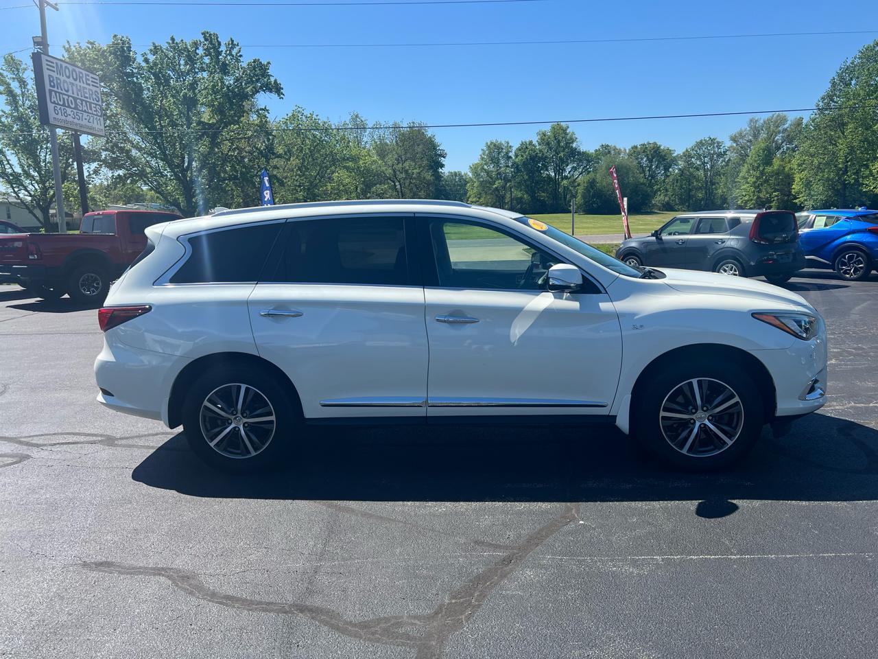 Infiniti QX60 AWD 2017