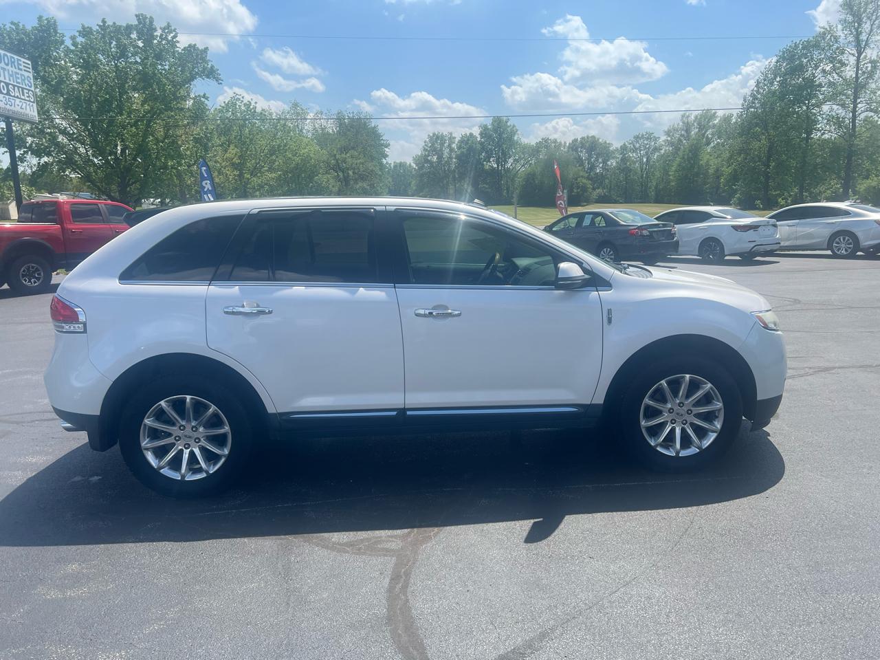 Lincoln MKX FWD 4dr 2013