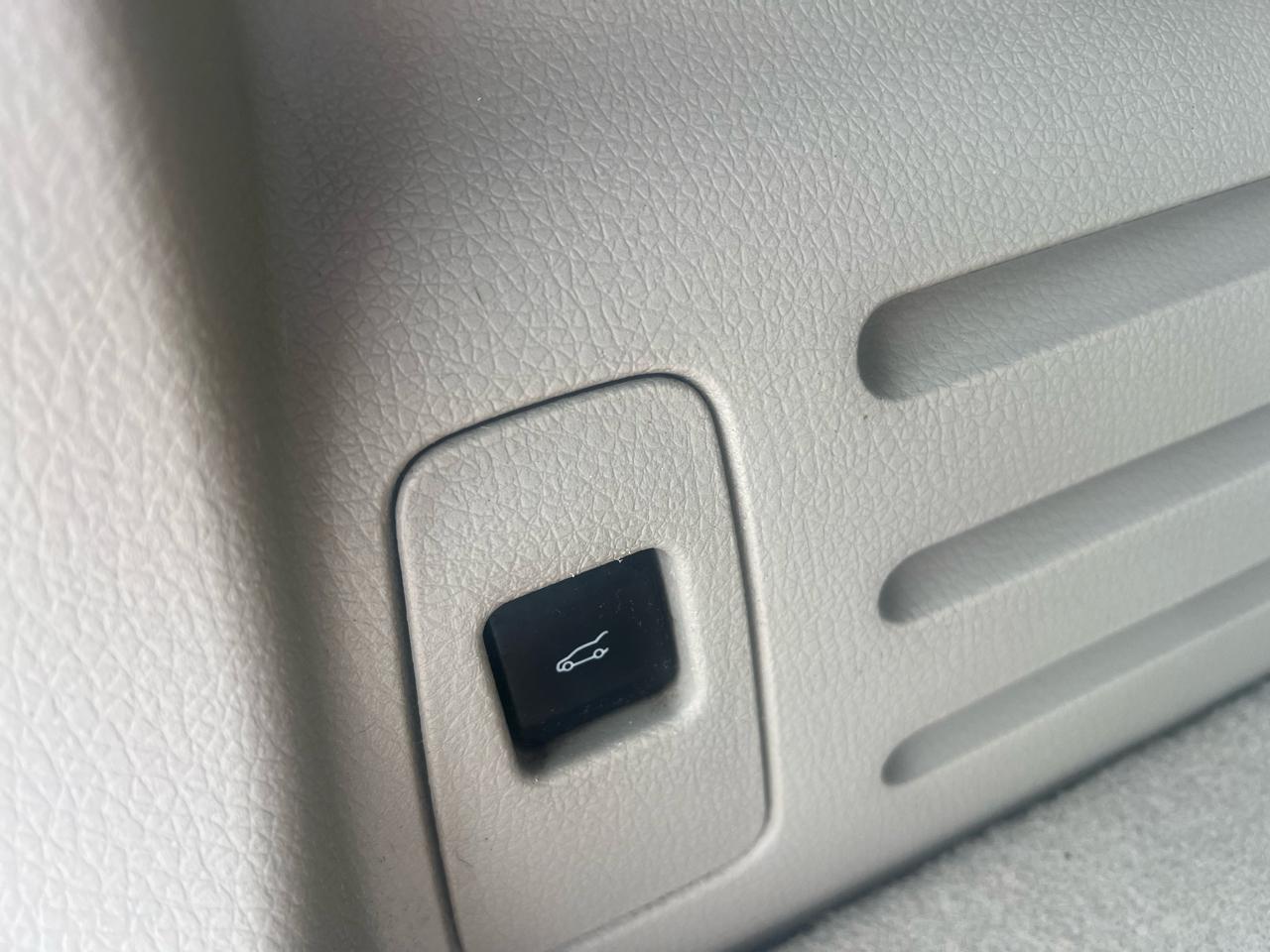 Lincoln MKX FWD 4dr 2013