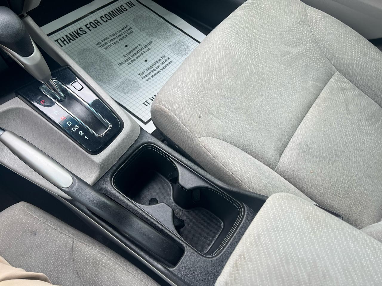 Honda Civic Sdn 4dr Auto LX 2013