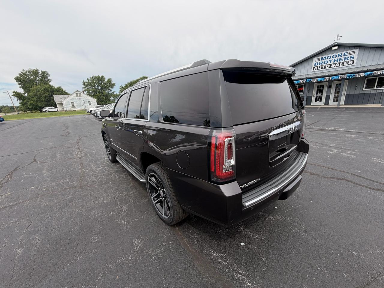 GMC Yukon 4WD 4dr Denali 2015
