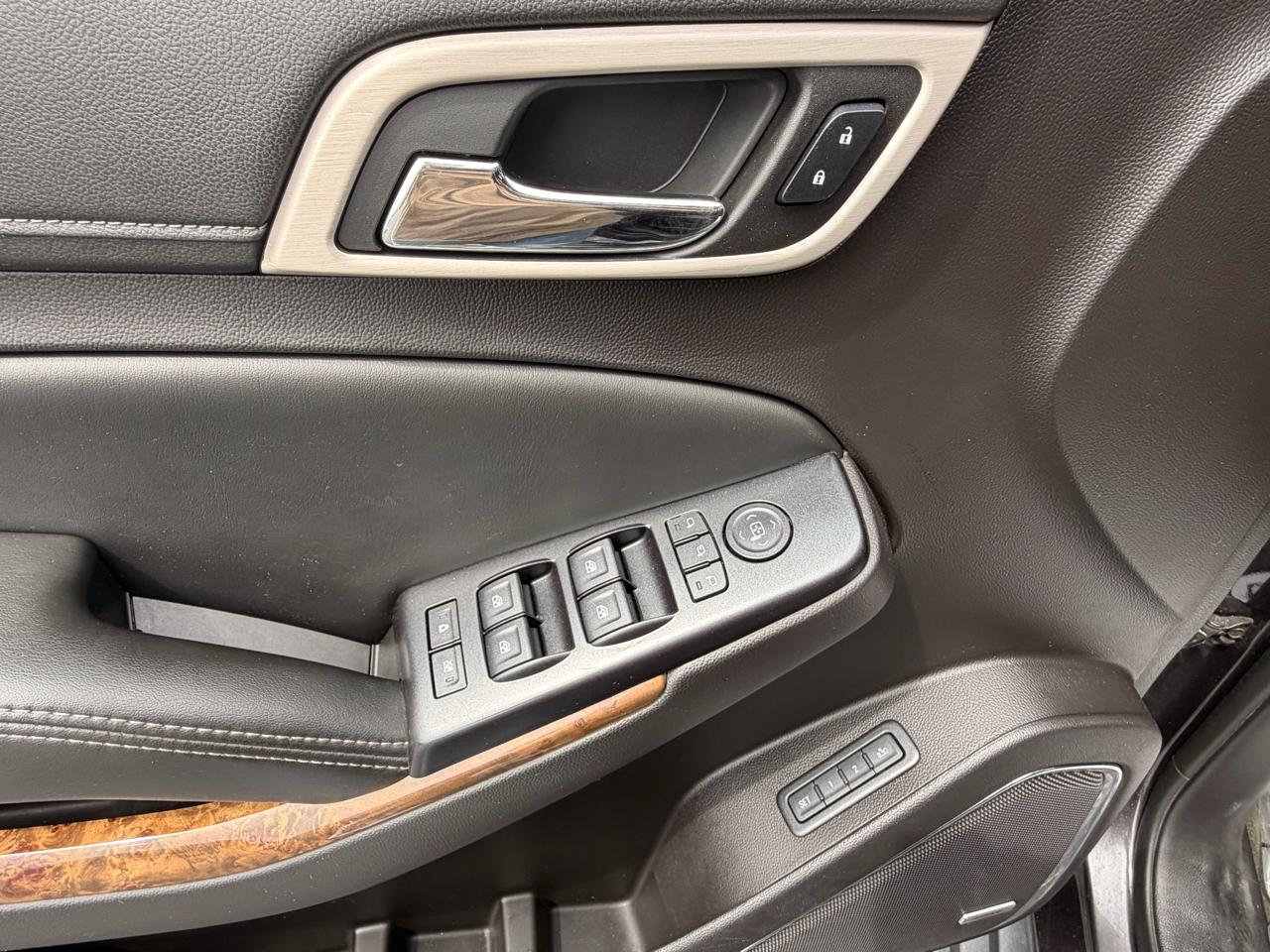 GMC Yukon 4WD 4dr Denali 2015