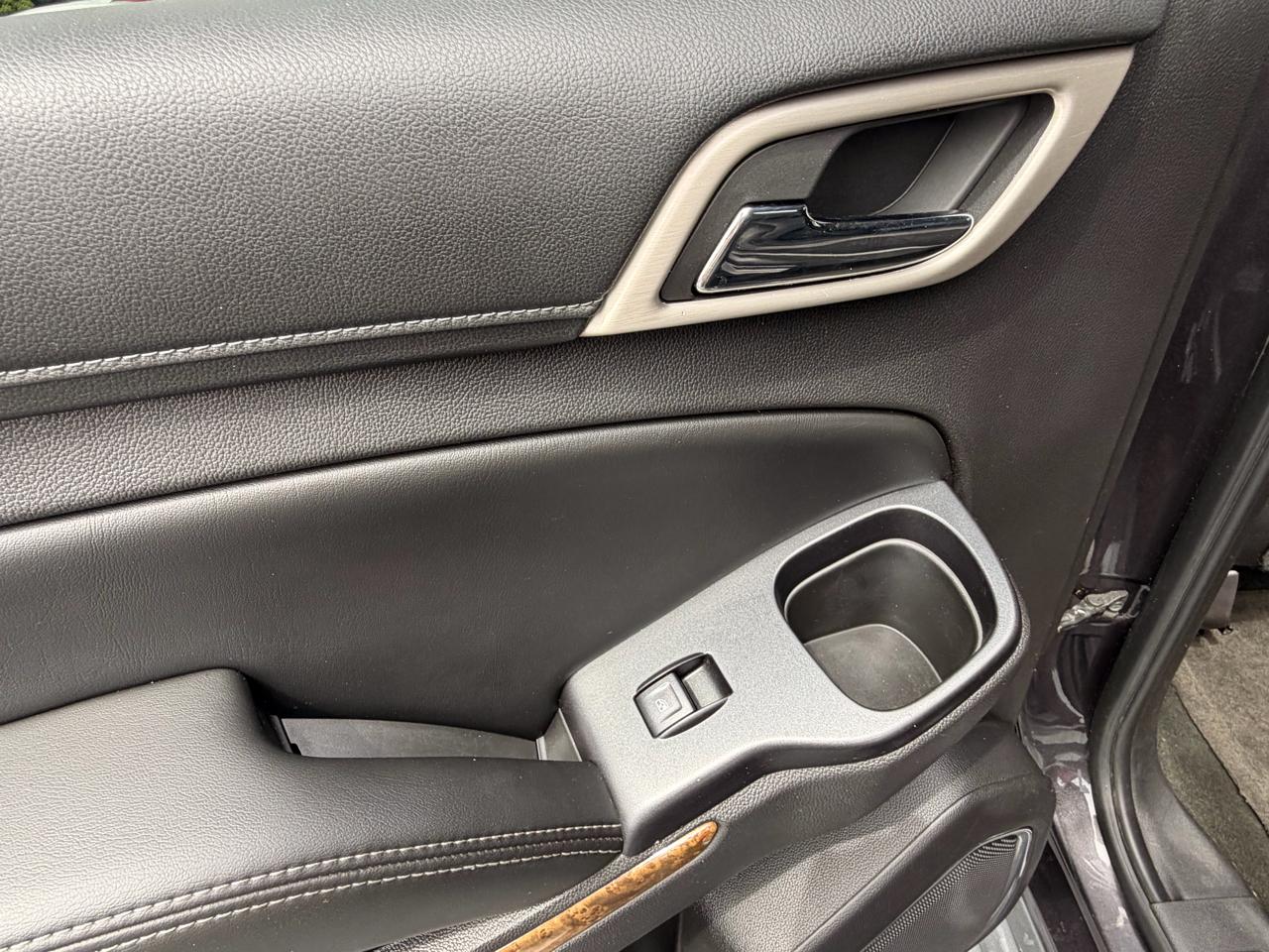 GMC Yukon 4WD 4dr Denali 2015