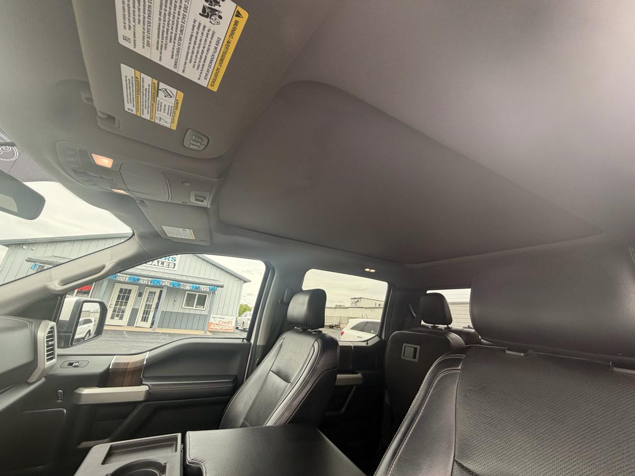 Ford F-150 4WD SuperCrew 145" Lariat 2016