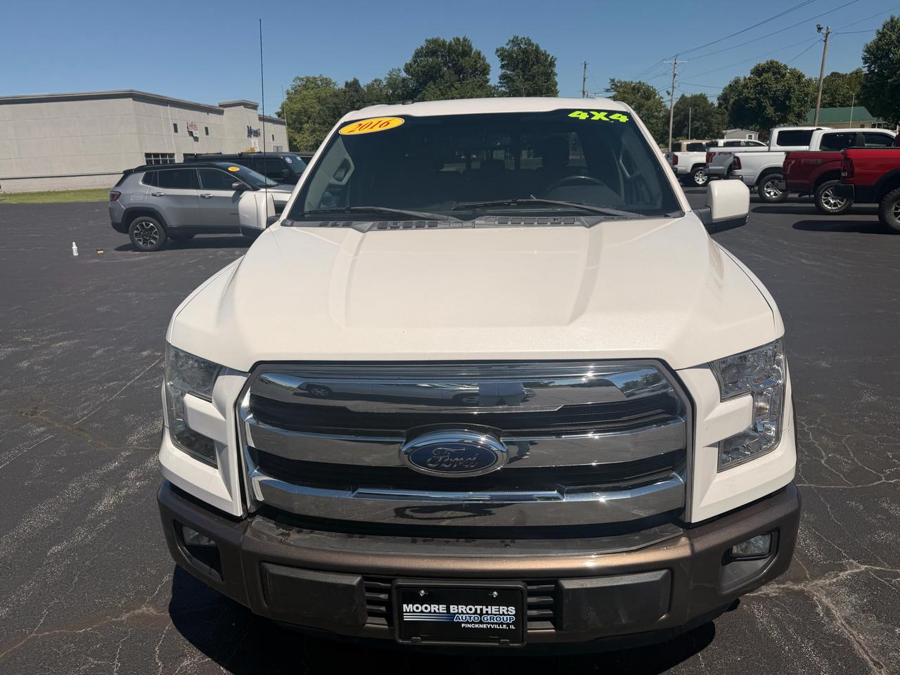 Ford F-150 4WD SuperCrew 145" Lariat 2016