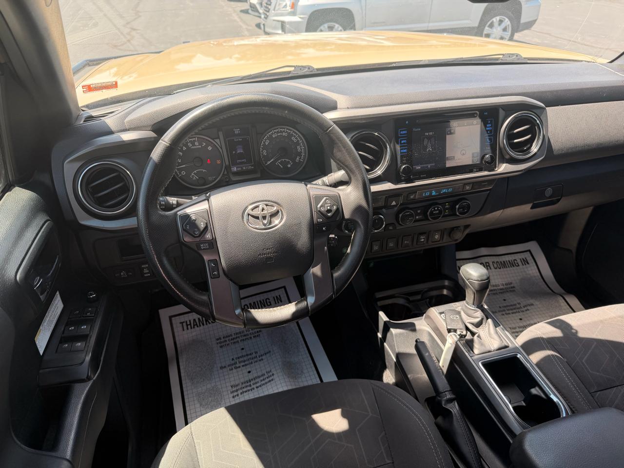 Toyota Tacoma TRD Off Road Double Cab 5' Bed V6 4x4 MT (Natl) 2017