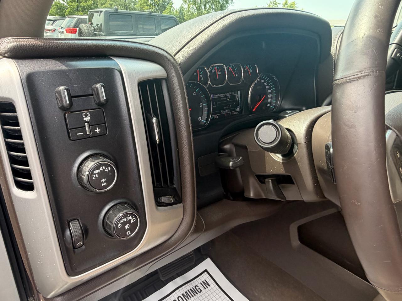 GMC Sierra 1500 4WD Crew Cab 143.5" SLT 2018