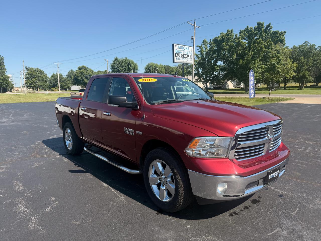 RAM 1500 4WD Crew Cab 140.5" Big Horn 2015