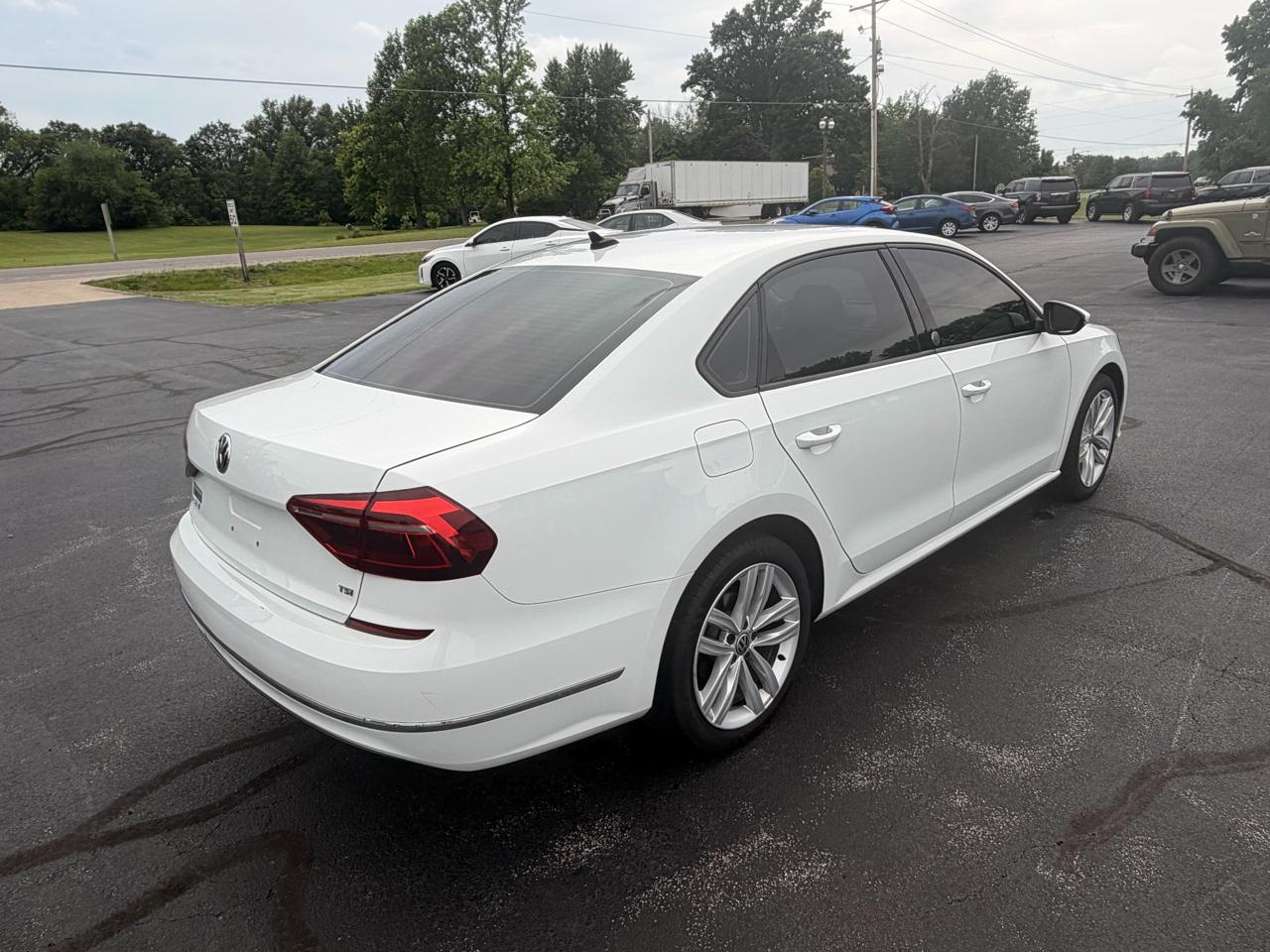 Volkswagen Passat 2.0T Wolfsburg Edition Auto 2019