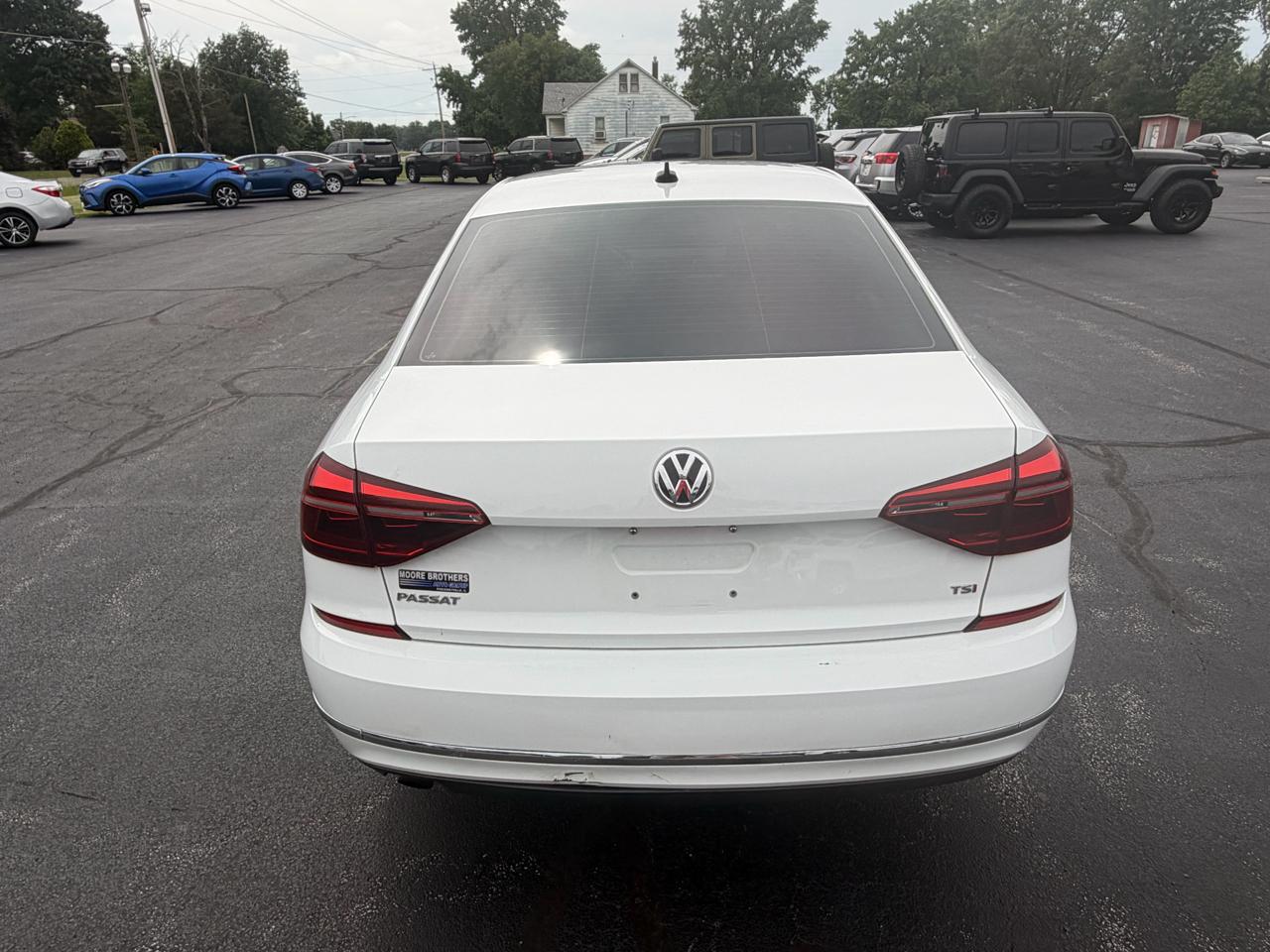 Volkswagen Passat 2.0T Wolfsburg Edition Auto 2019