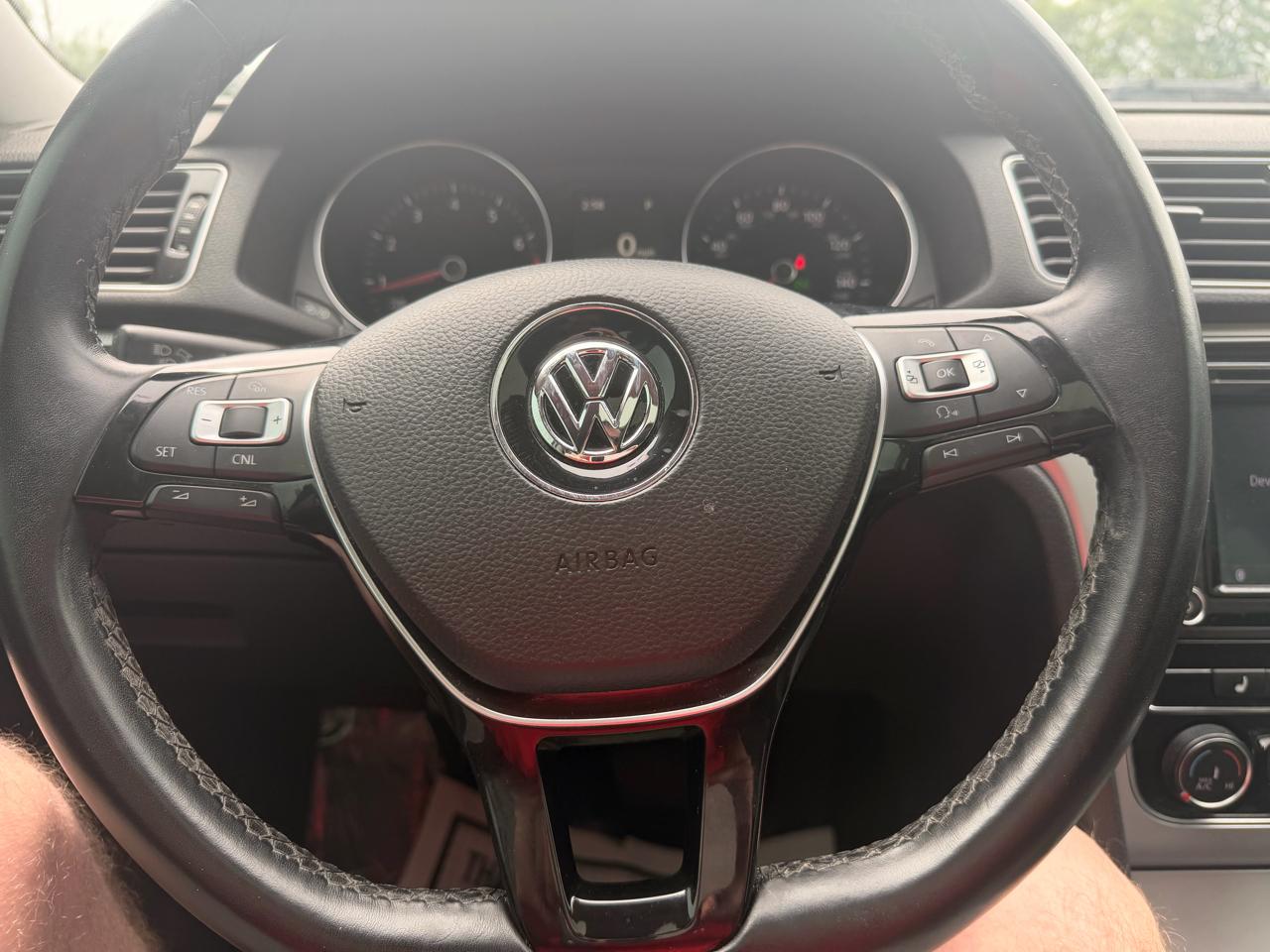 Volkswagen Passat 2.0T Wolfsburg Edition Auto 2019