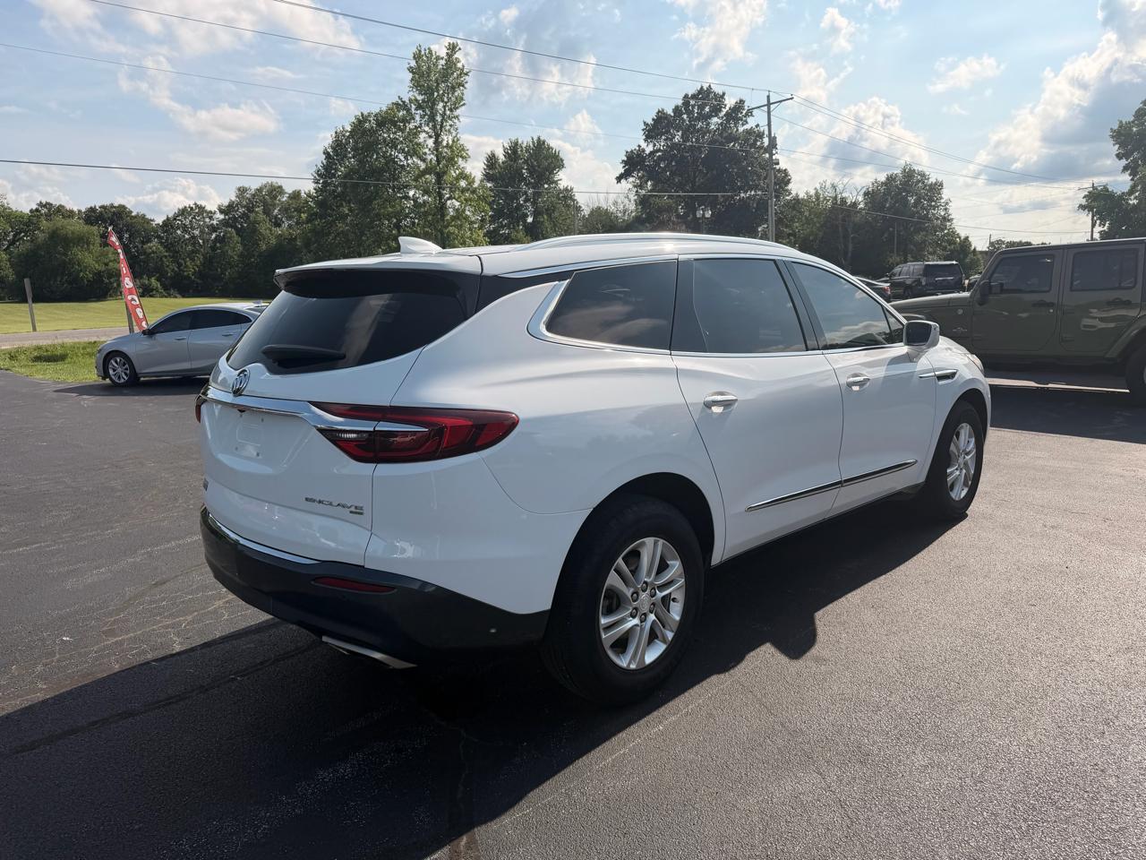 Buick Enclave AWD 4dr Essence 2019