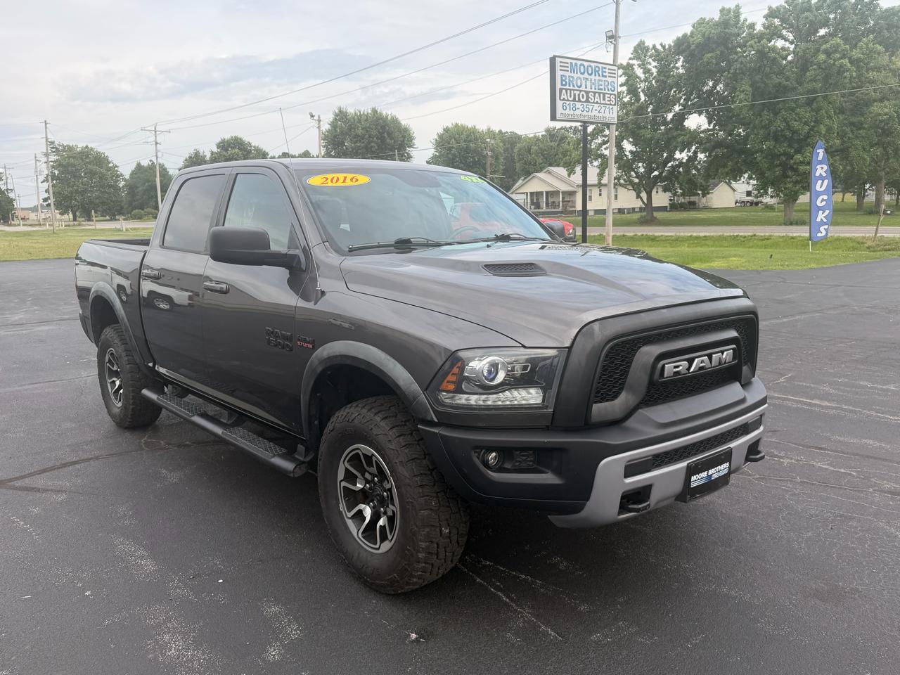 2016 RAM 1500 4WD Crew Cab 140.5" Rebel