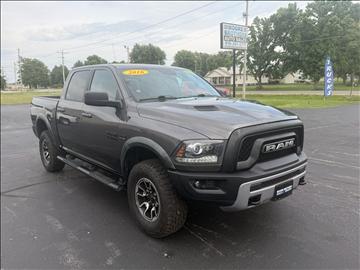 2016 RAM 1500 4WD Crew Cab 140.5" Rebel