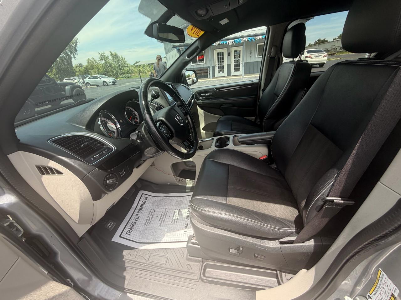 Dodge Grand Caravan SXT Wagon 2019