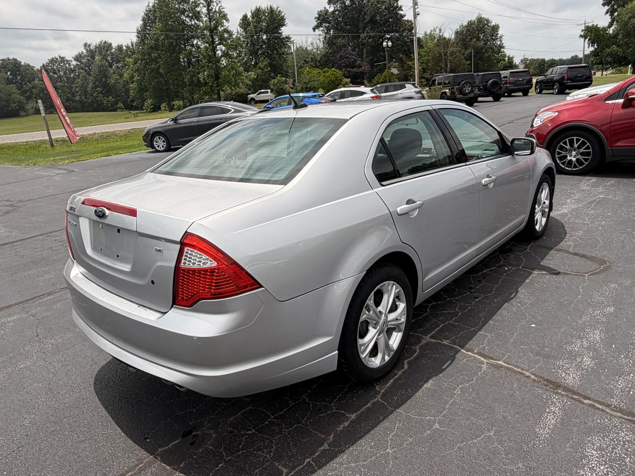 Ford Fusion 4dr Sdn SE FWD 2012