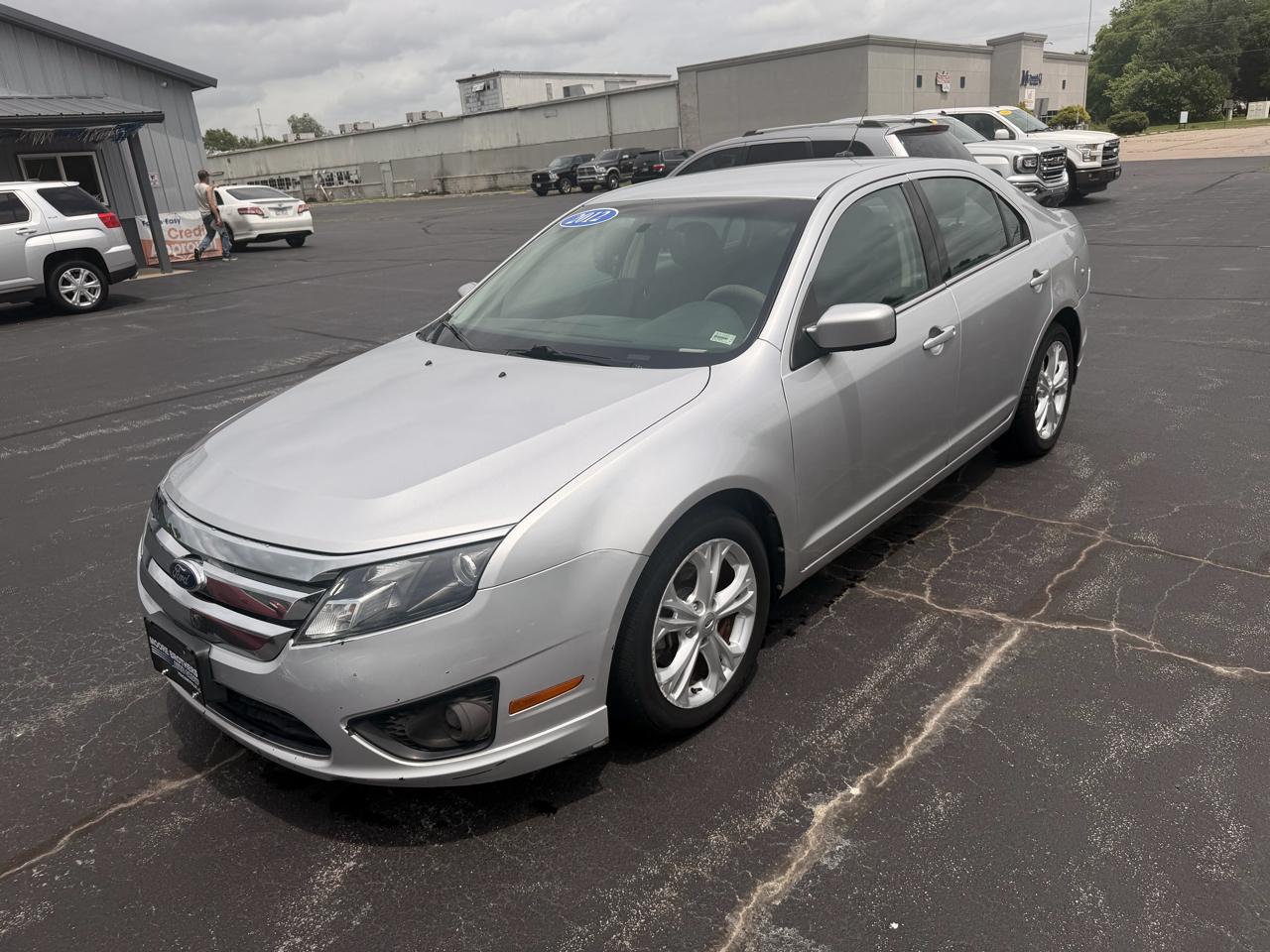 Ford Fusion 4dr Sdn SE FWD 2012