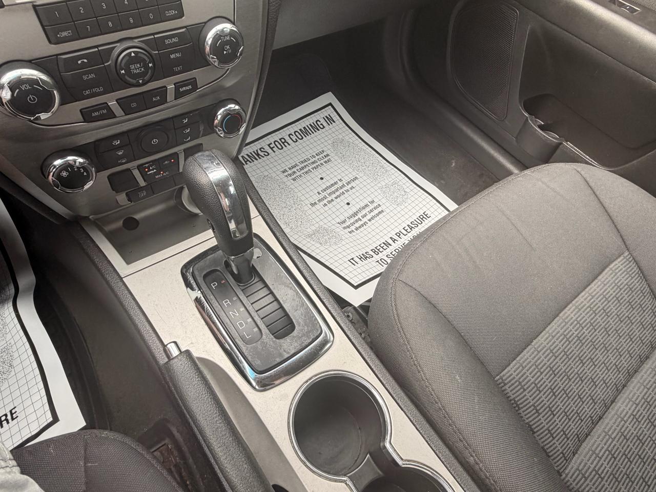 Ford Fusion 4dr Sdn SE FWD 2012