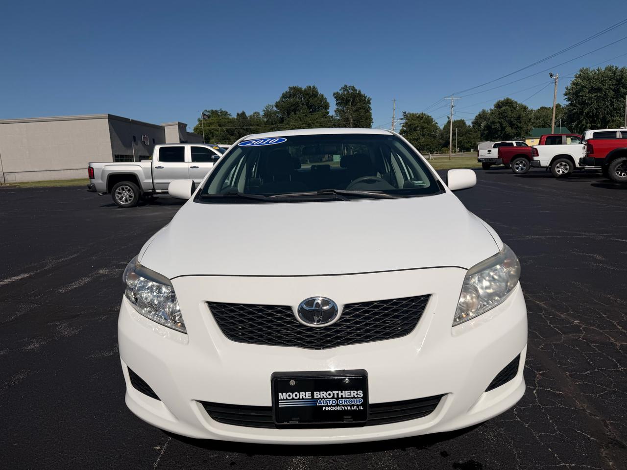 Toyota Corolla 4dr Sdn LE Auto 2010