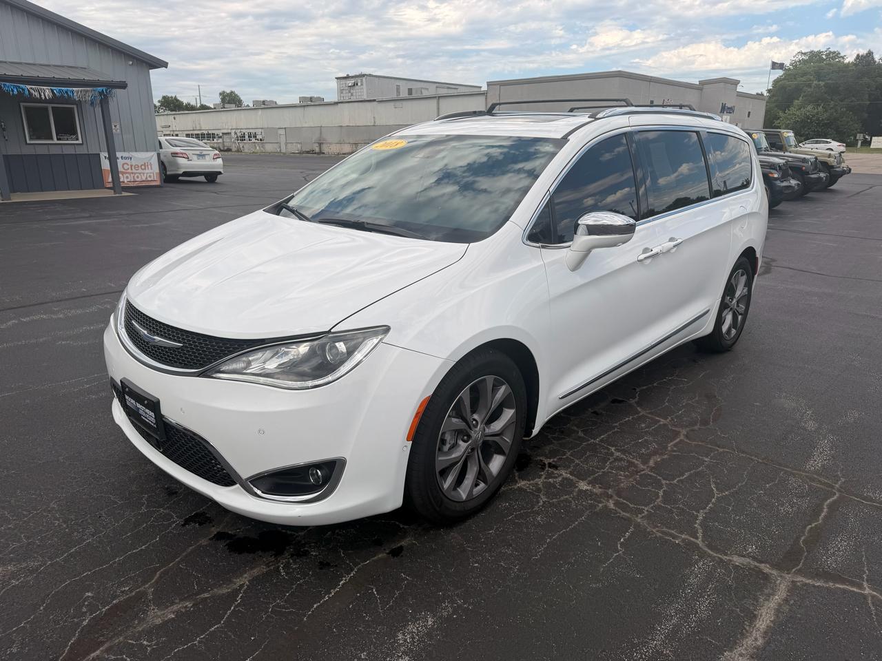Chrysler Pacifica Limited FWD 2018