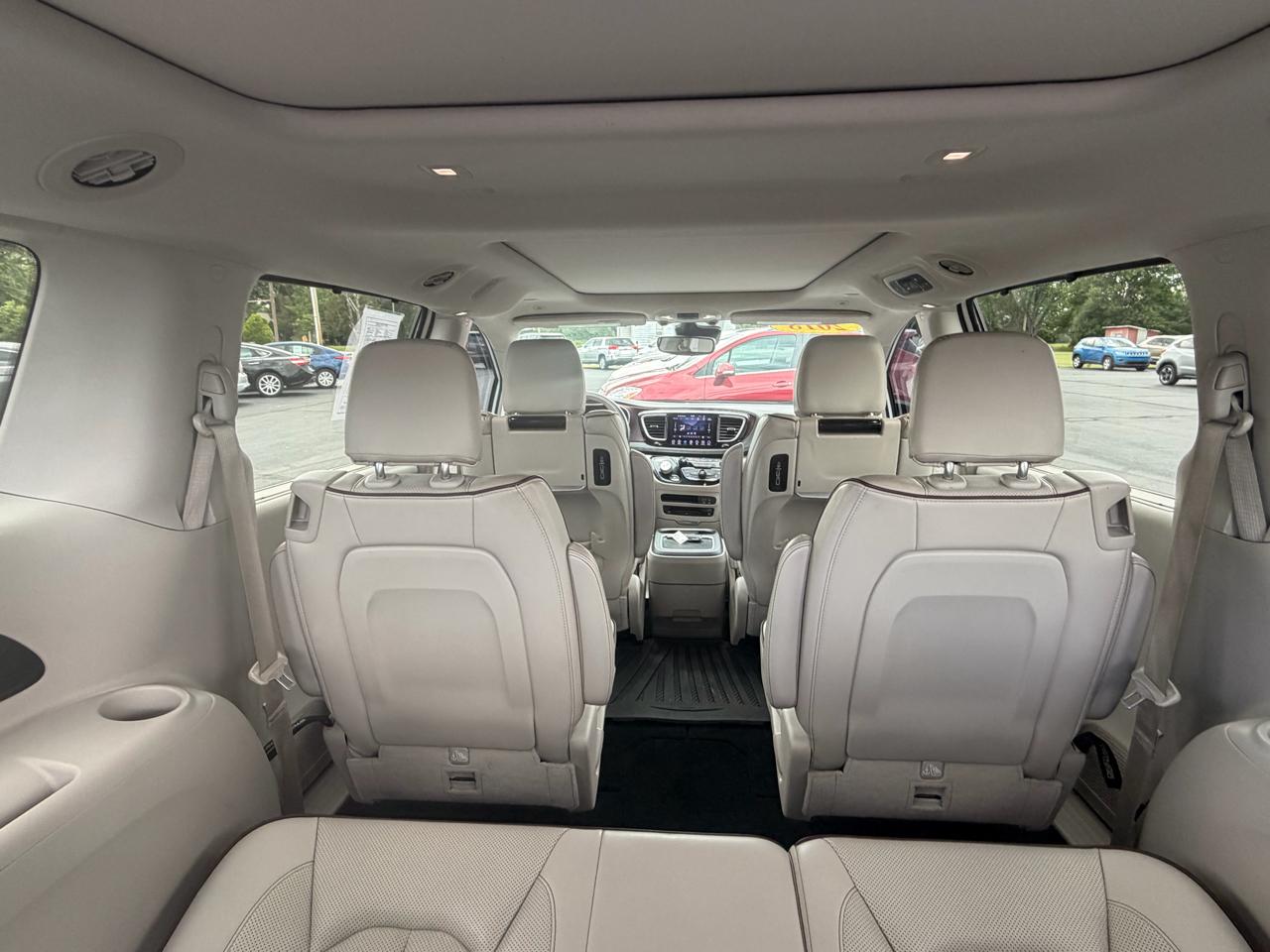 Chrysler Pacifica Limited FWD 2018