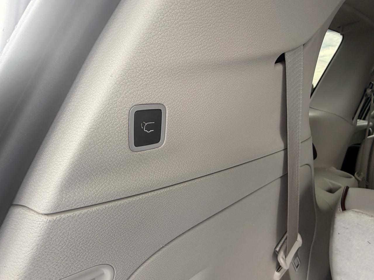 Chrysler Pacifica Limited FWD 2018