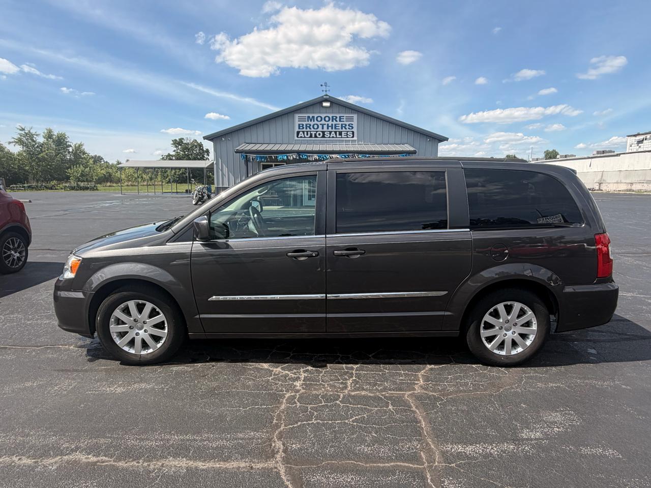 Chrysler Town & Country 4dr Wgn Touring 2016