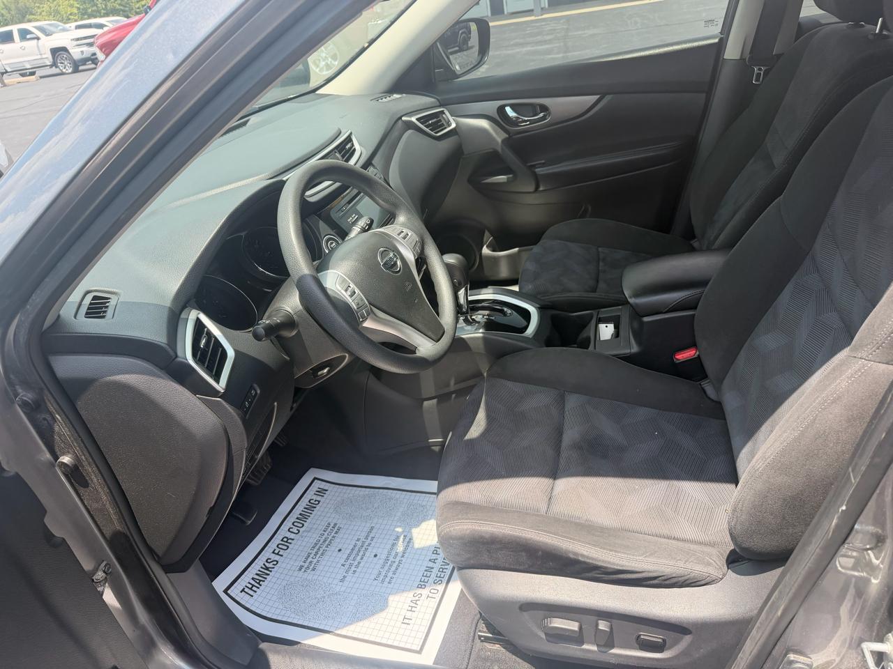 Nissan Rogue AWD 4dr SV 2015
