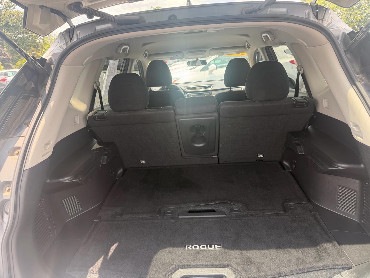 Nissan Rogue AWD 4dr SV 2015