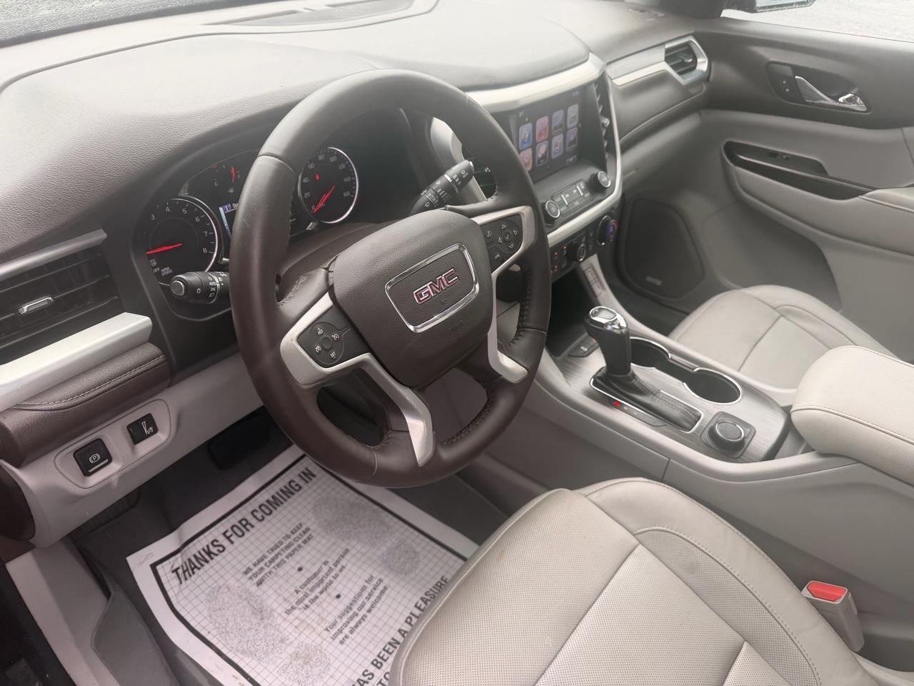 GMC Acadia FWD 4dr SLT w/SLT-1 2017