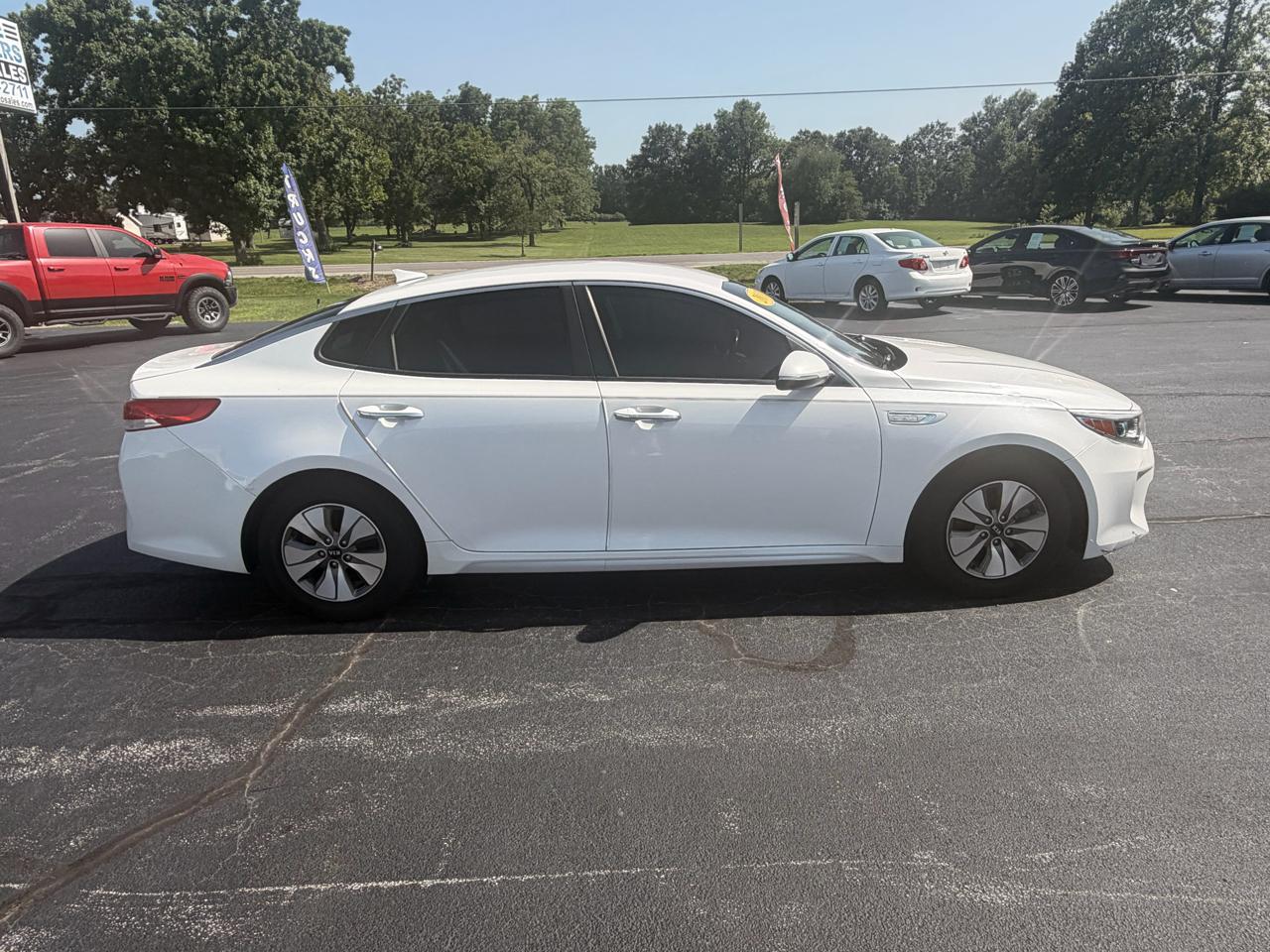 Kia Optima Hybrid Base Auto 2017