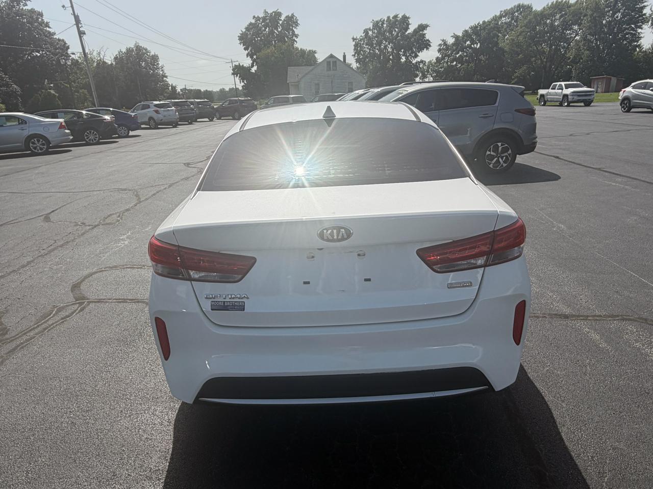 Kia Optima Hybrid Base Auto 2017