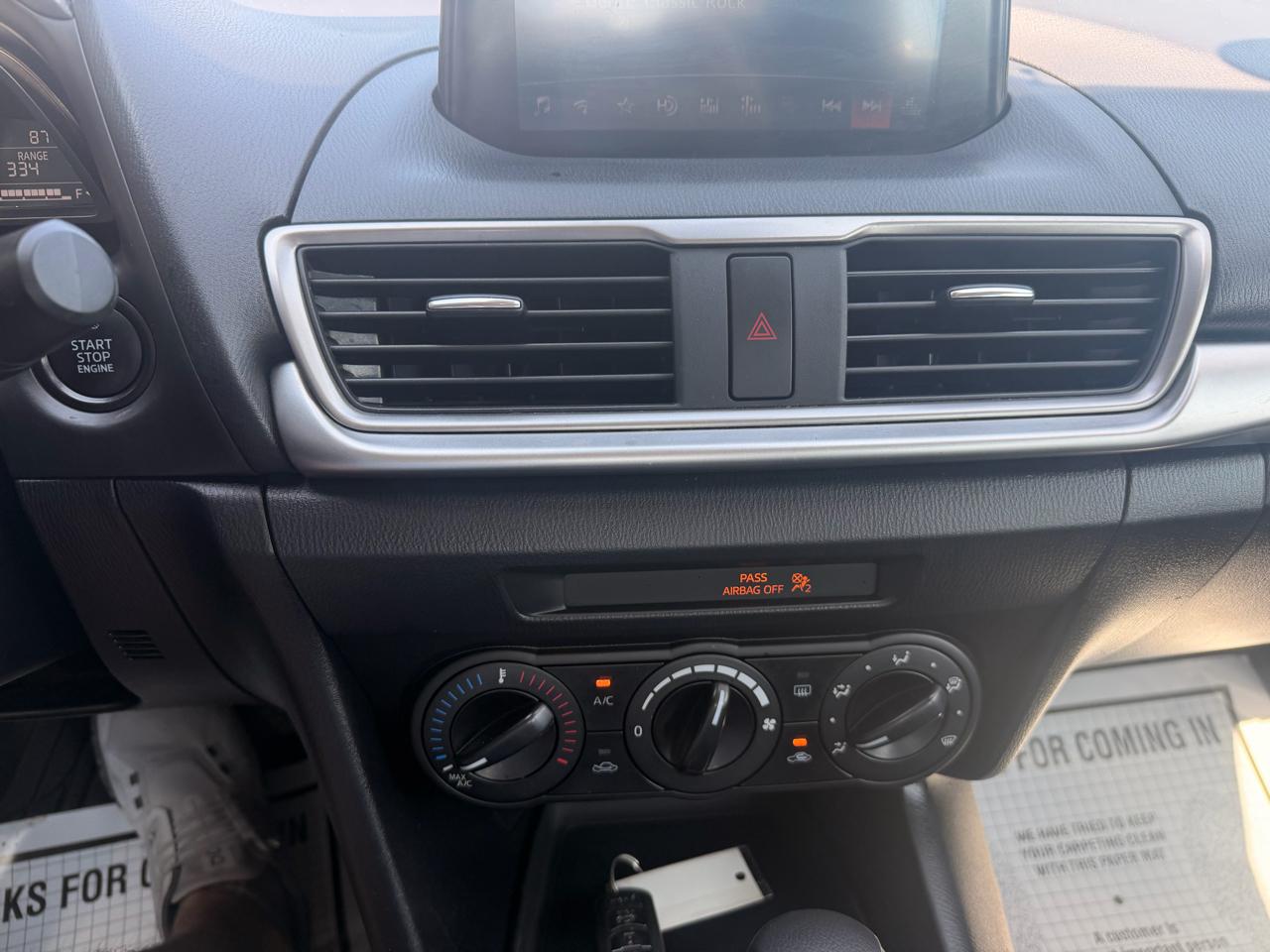 Mazda Mazda3 4-Door Sport Auto 2018
