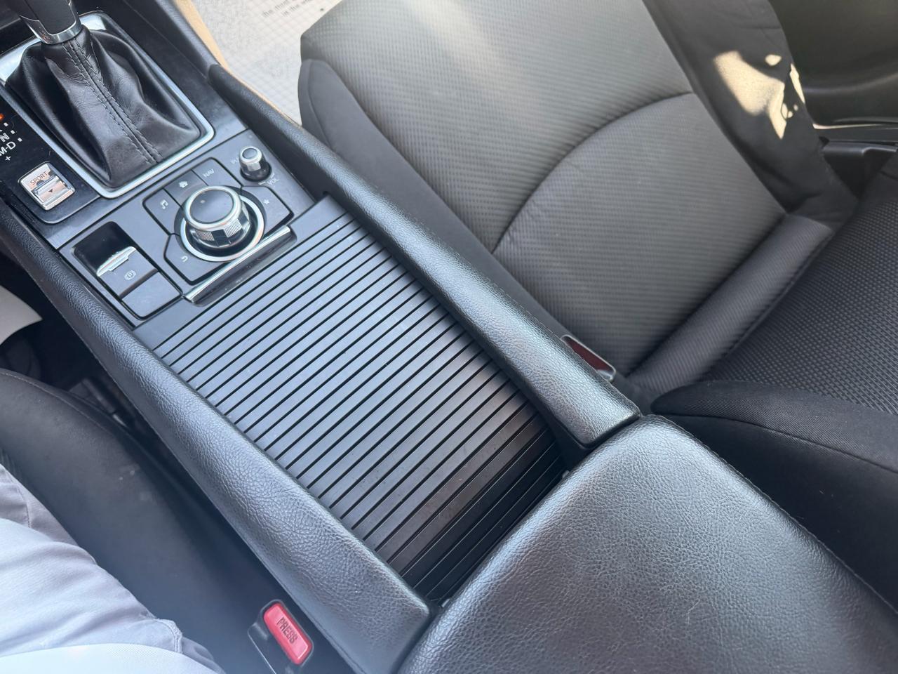 Mazda Mazda3 4-Door Sport Auto 2018