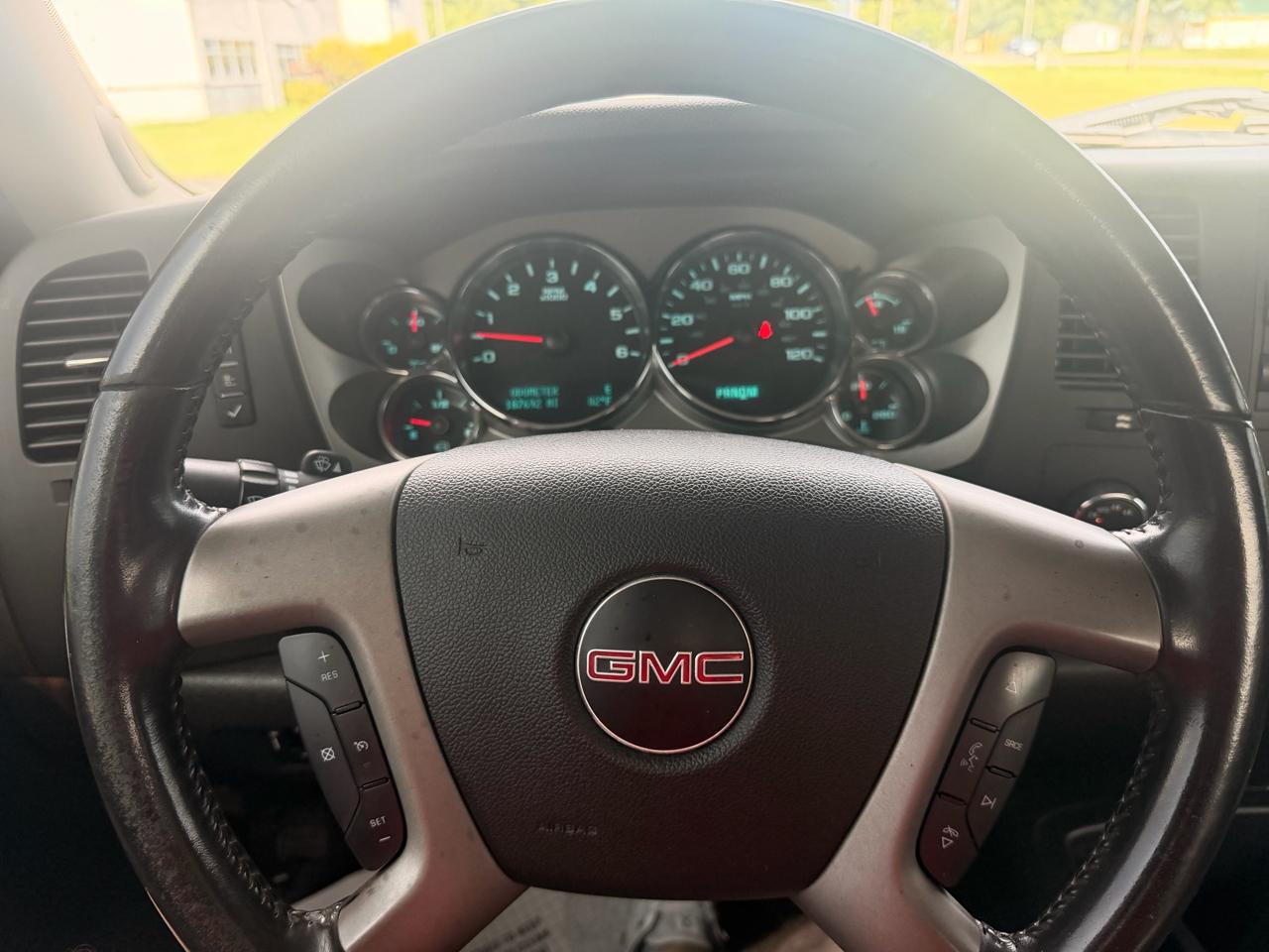GMC Sierra 1500 4WD Ext Cab 143.5" SLE 2013