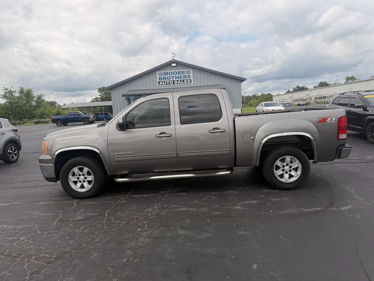 GMC Sierra 1500 4WD Crew Cab 143.5" SLT 2007
