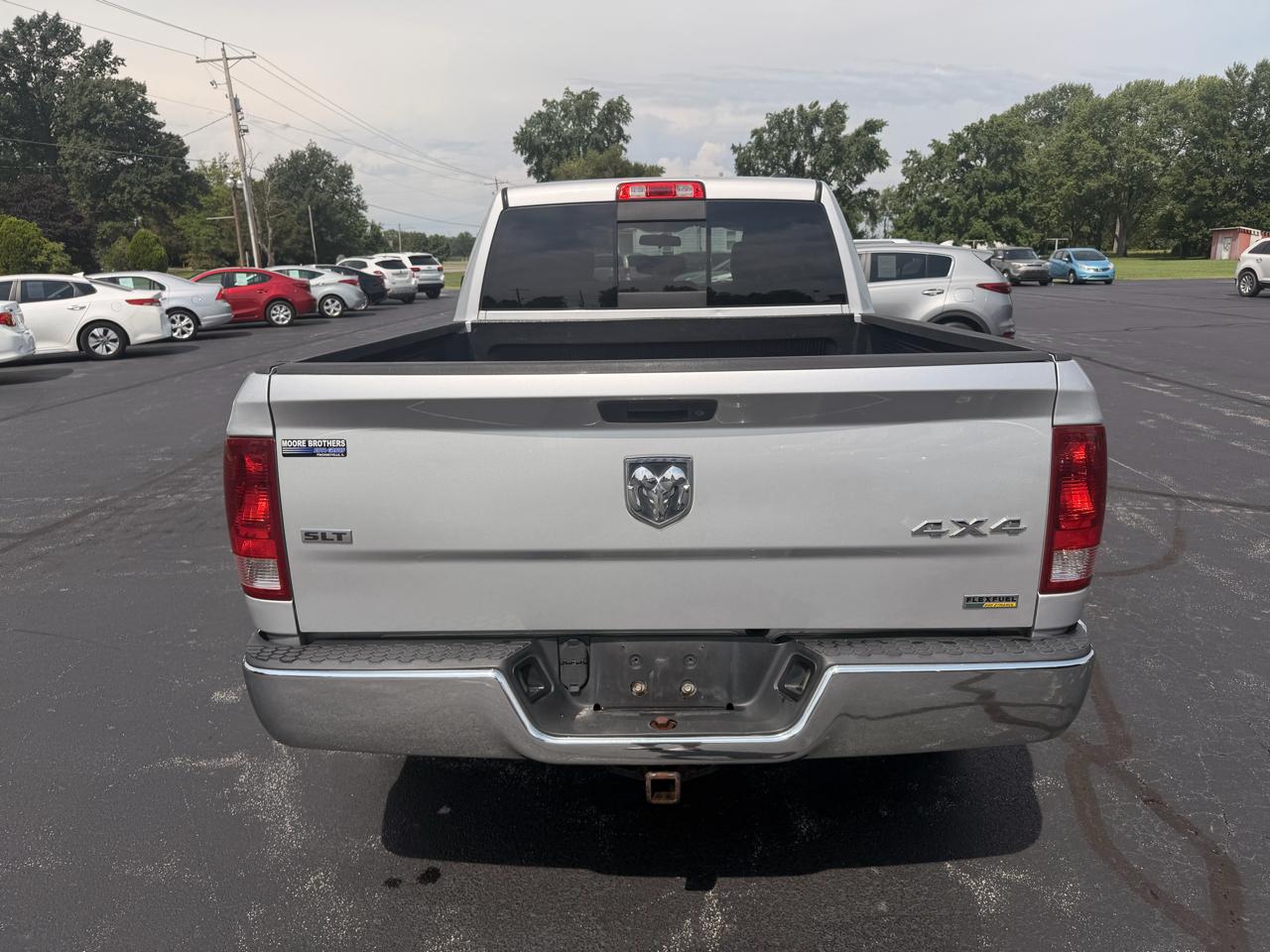 RAM 1500 4WD Quad Cab 140.5" SLT 2011