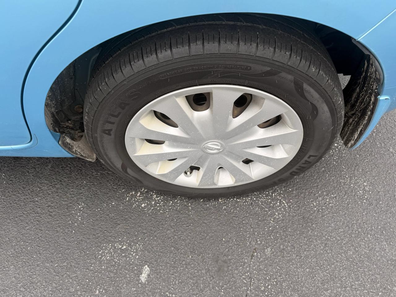 Nissan Versa Note 5dr HB CVT 1.6 SV 2015