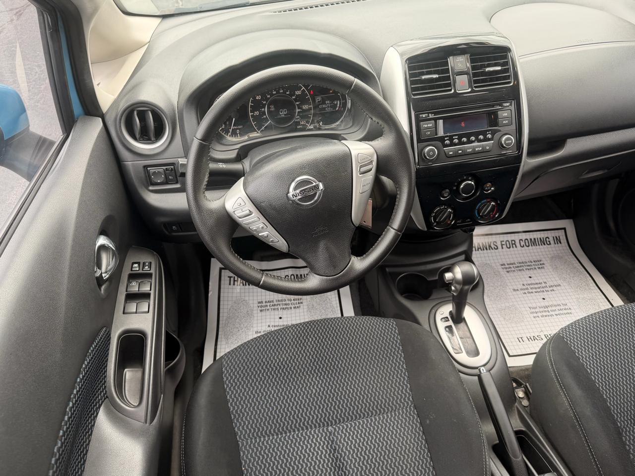 Nissan Versa Note 5dr HB CVT 1.6 SV 2015
