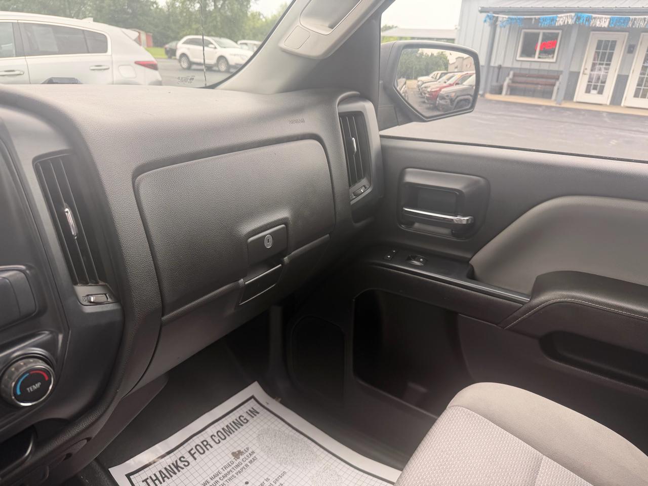 Chevrolet Silverado 1500 4WD Reg Cab 133.0" Work Truck w/1WT 2014