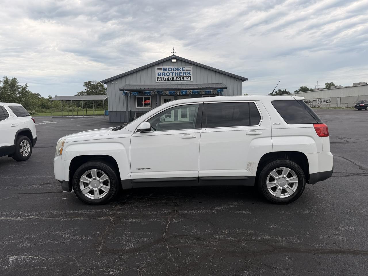 GMC Terrain FWD 4dr SLE-1 2012