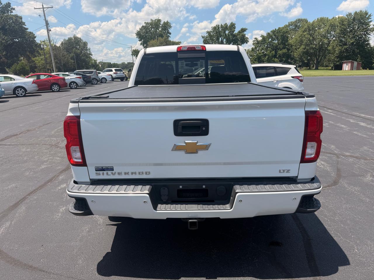 Chevrolet Silverado 1500 4WD Crew Cab 143.5" LTZ w/2LZ 2017
