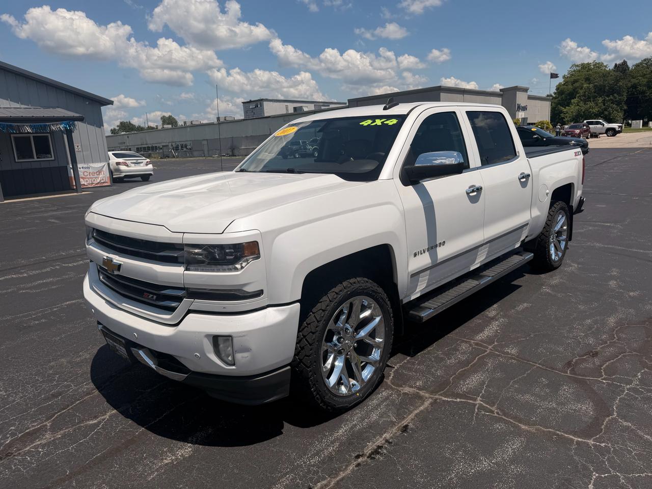 Chevrolet Silverado 1500 4WD Crew Cab 143.5" LTZ w/2LZ 2017