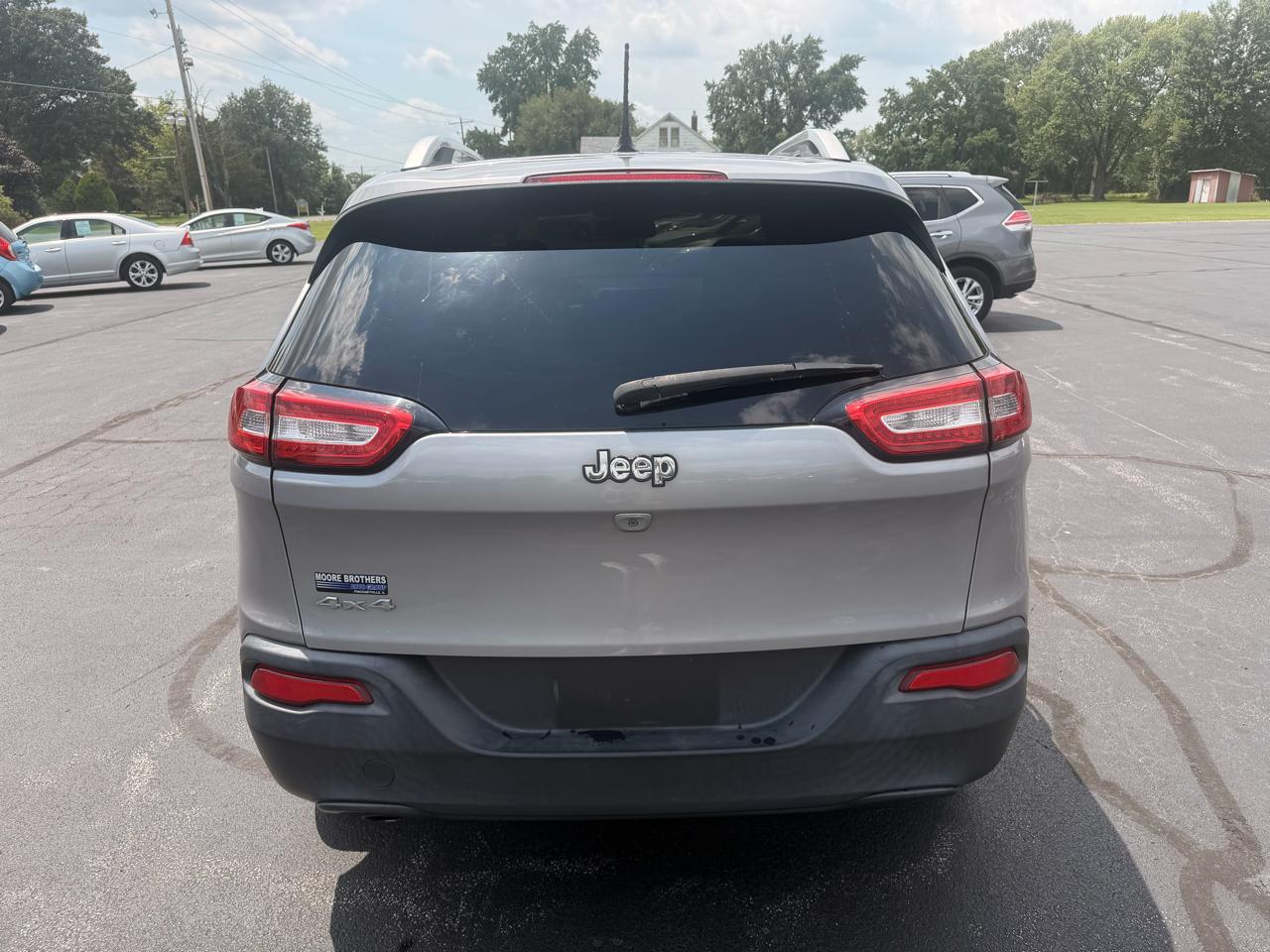 Jeep Cherokee 4WD 4dr Latitude 2015